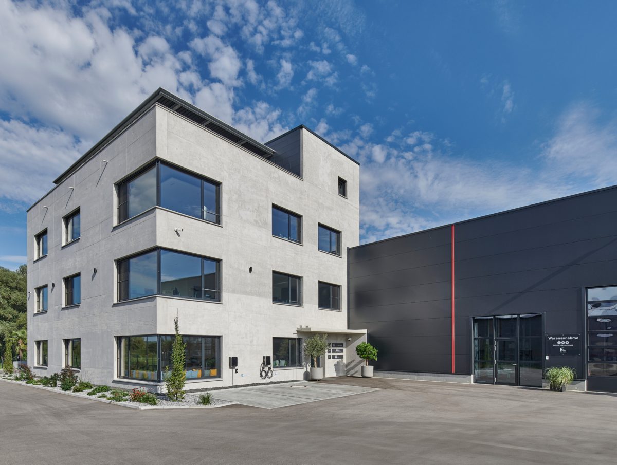 Der Neubau von Richter Elektronik ist das erste Bürogebäude aus Infraleichtbeton in Deutschland.